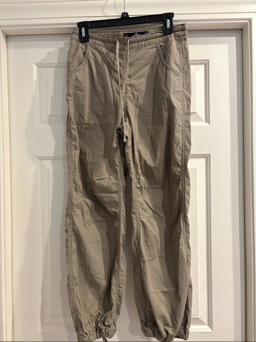 American Eagle Outfitters Tan Drawstring Jogger